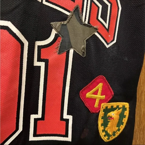 Gxfr x rebirth Champion Bulls 91 Black Jersey - Picture 4 of 5